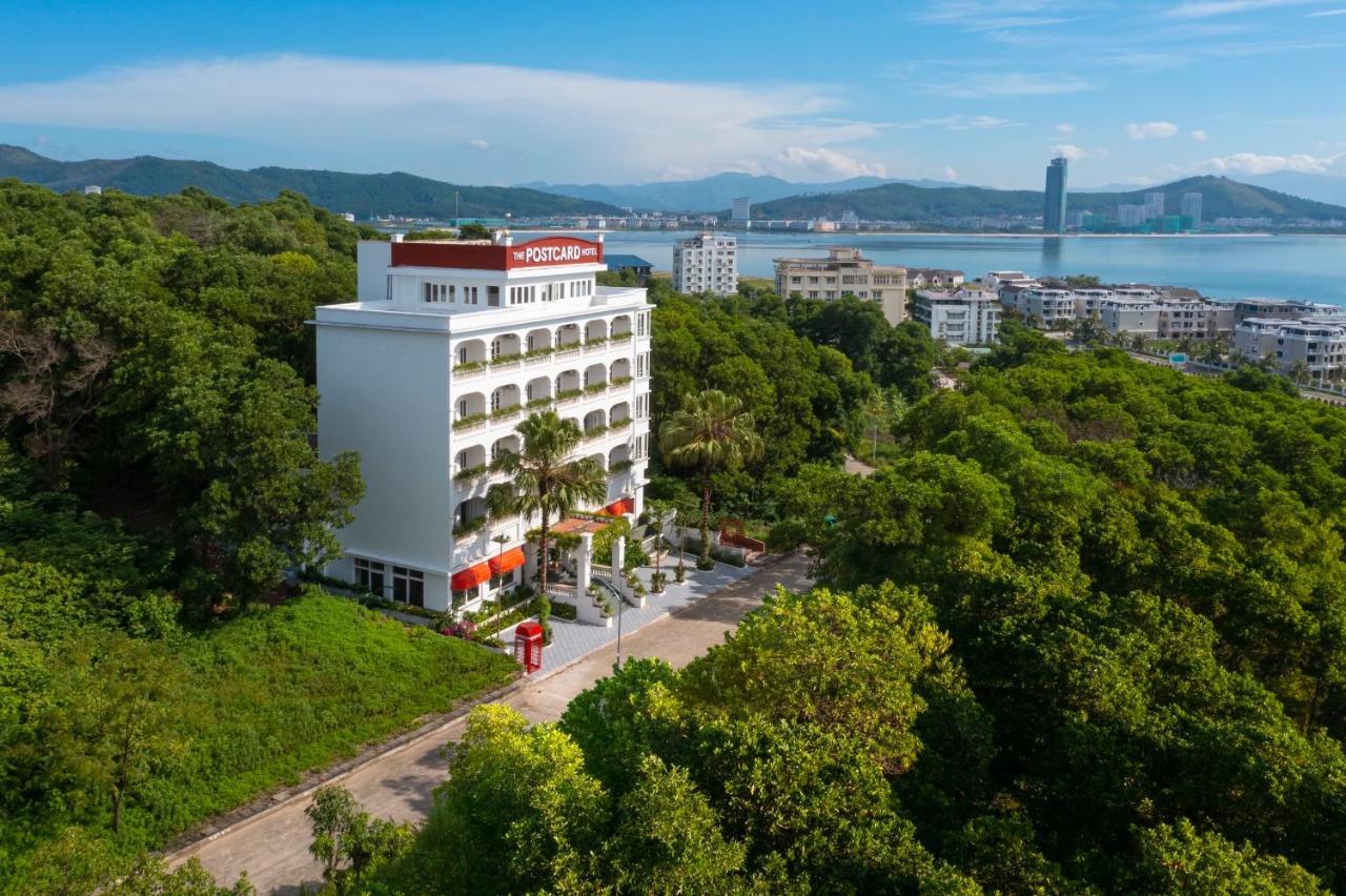 The Postcard Hotel Ha Long Exterior photo